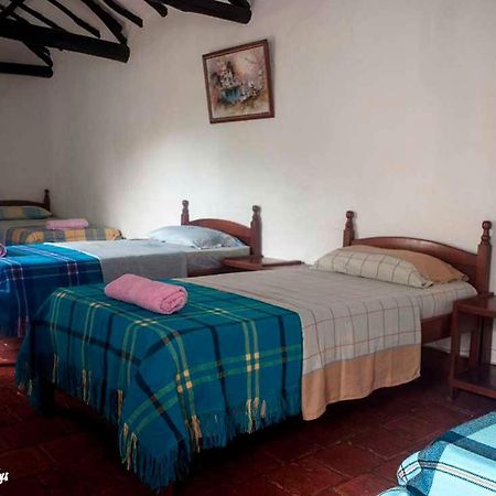 La Casa De Gladys Hotel Barichara Bagian luar foto
