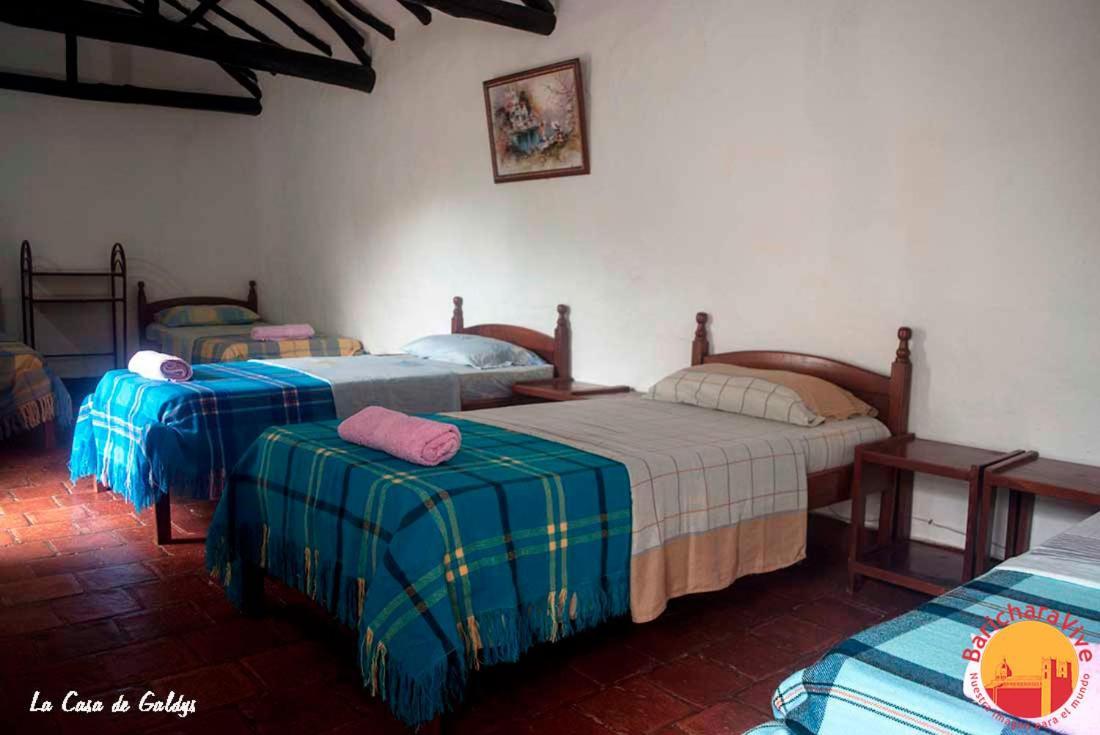 La Casa De Gladys Hotel Barichara Bagian luar foto
